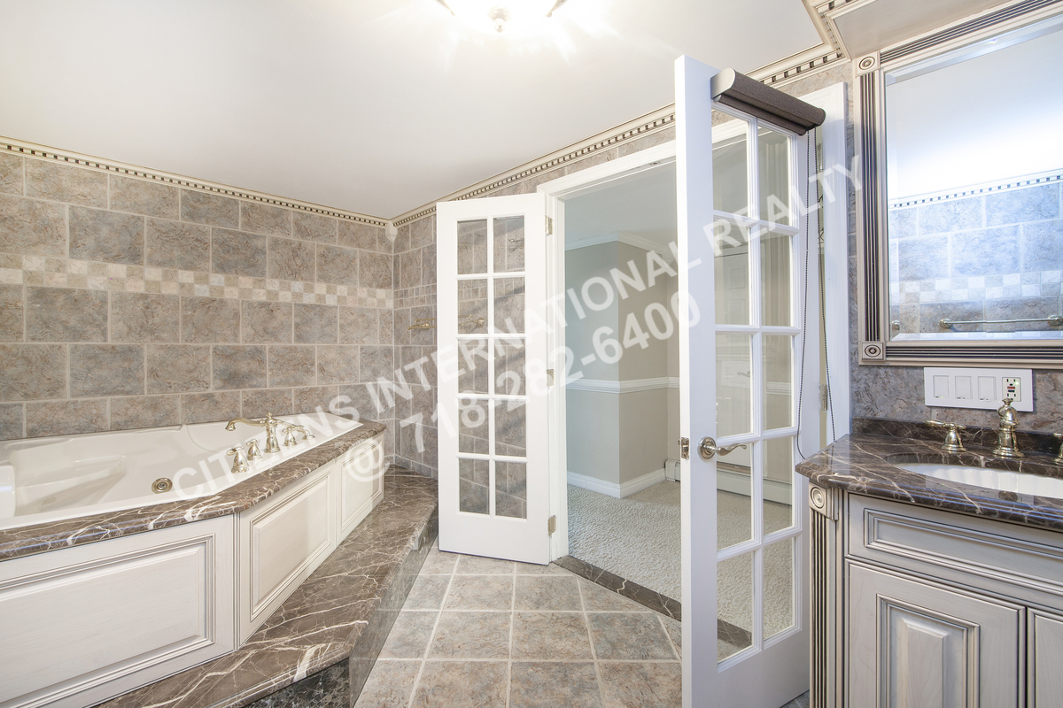  South Oxford  Brooklyn, NY 11217, MLS-CR158-5