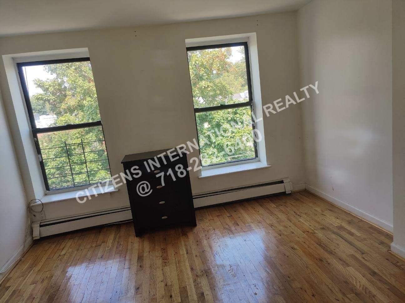  Decatur St   Brooklyn, NY 11233, MLS-CR162-4